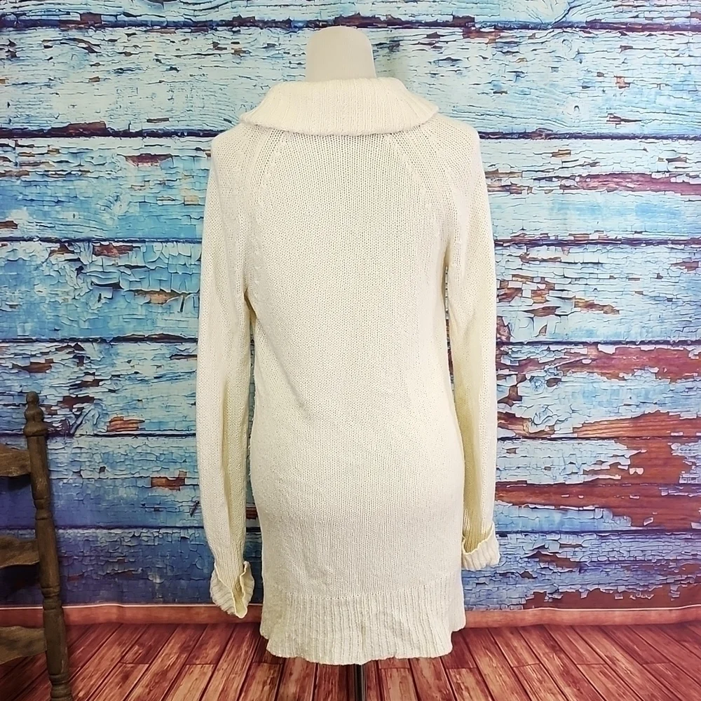 𝅺J. Crew Cardigan sweater size S
